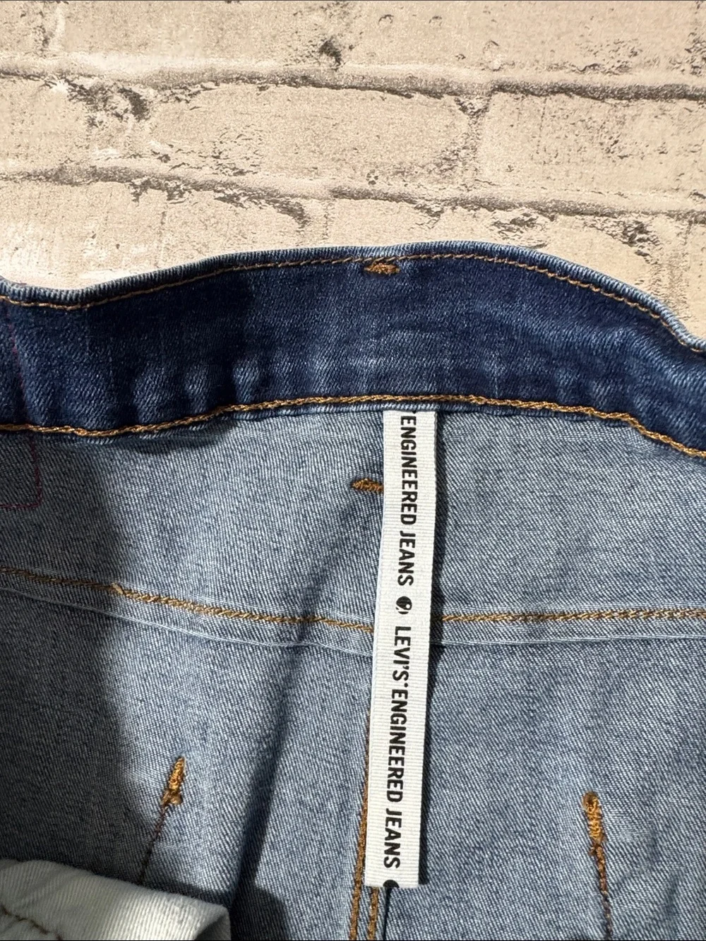 Levi’s mens 31x32 LEJ 502 tapered premium engineered denim blue jeans EUC
